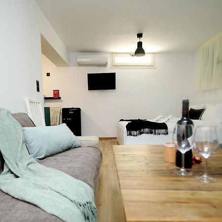 Ferienwohnung Menta Piperita Iraklio Exterior foto