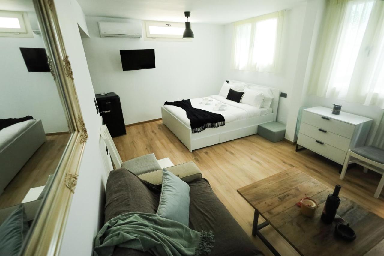 Ferienwohnung Menta Piperita Iraklio Exterior foto